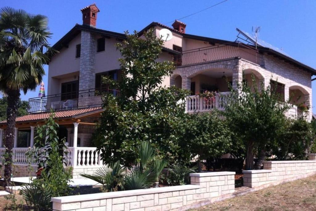 Apartments Konceta Porec Luaran gambar