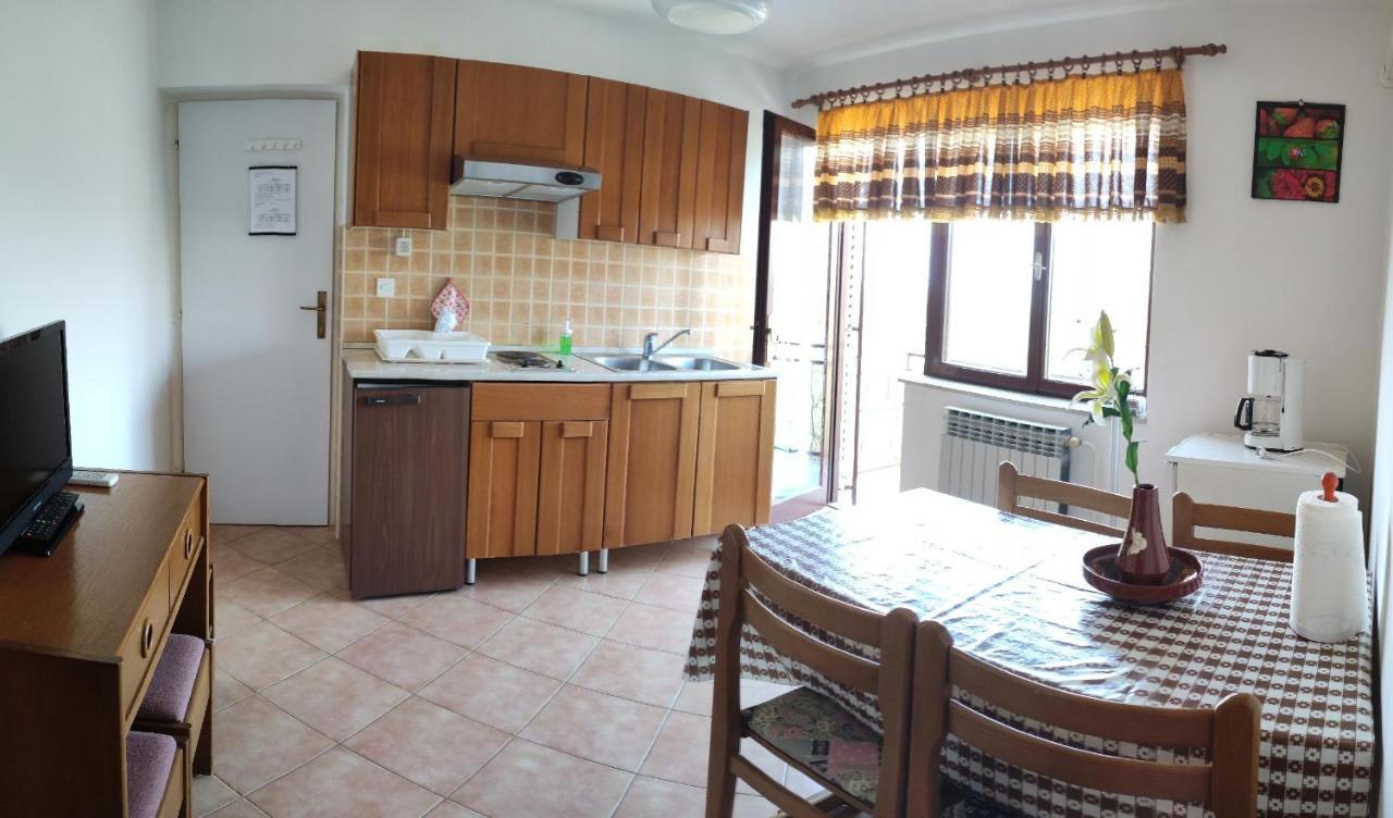 Apartments Konceta Porec Luaran gambar